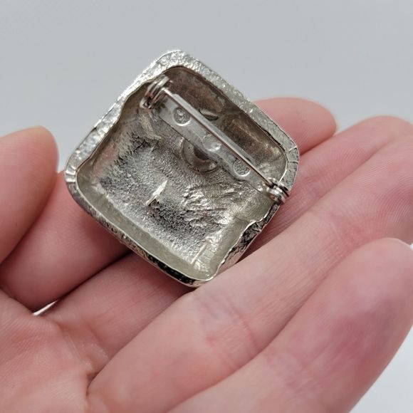 Retro Mid-Century Square Striped Pin Silver Black Ivory Enamel - Picture 4 of 5